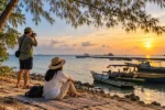 Santai di Tepi Laut Kepulauan Seribu
